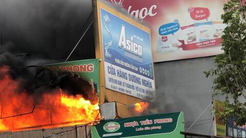 Vĩnh Phúc: Cháy lớn tại cửa hàng bán điện nước Dương Nghĩa