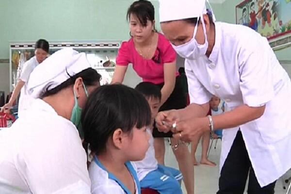 Hà Nội: Sẽ tiêm bổ sung vaccine sởi - rubella cho trẻ ngay tại các trường mầm non
