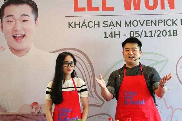Đầu bếp nổi tiếng Hàn Quốc đến Việt Nam dạy nấu ăn