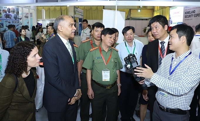 homeland security expo vietnam 2018 chinh thuc khai mac tai ha noi