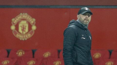 Trong vòng 18 tháng, HLV của Southampton hai lần thảm bại 0 - 9