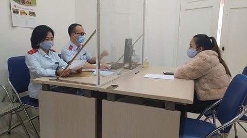 Hà Nội xử phạt nhiều cá nhân đăng thông tin không chính xác về Covid-19
