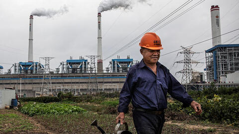 Thực tại phũ phàng: Trung Quốc quyết tâm từ bỏ than đá nhưng phải nhanh chóng "quay xe" vì nhu cầu tiêu thụ điện của nền kinh tế quá lớn