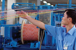 Tái cơ cấu doanh nghiệp ngổn ngang trước giờ G