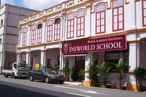 Du học singapore - Trường Trung Học Insworld