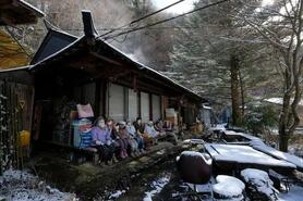 Lạnh sống lưng trước ngôi làng 'ma ám' ở Nhật Bản, ý nghĩa đằng sau đầy nghẹn ngào