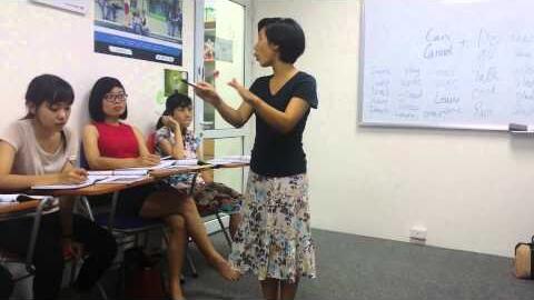 Lớp học tiếng Anh giao tiếp cho trình độ cơ bản