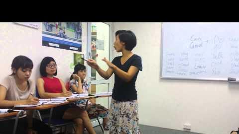 Lớp học tiếng Anh giao tiếp cho trình độ cơ bản