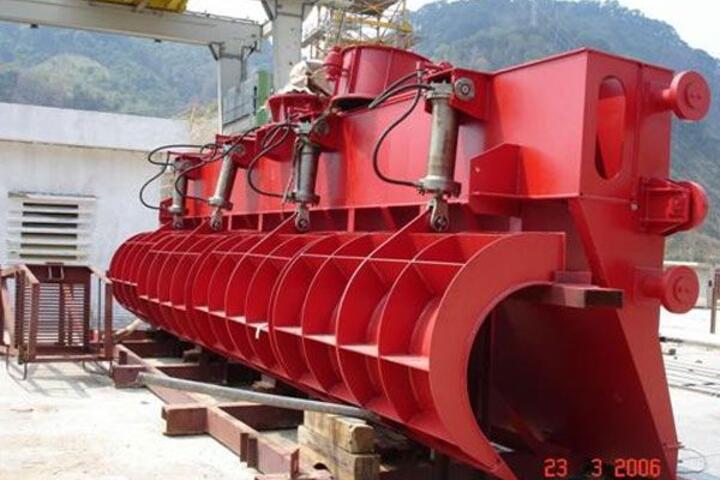 Gầu vớt rác