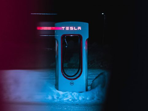 Thất bại trong Cybertruck của Tesla khiến Elon Musk tiêu tốn 768 triệu USD chỉ trong một ngày