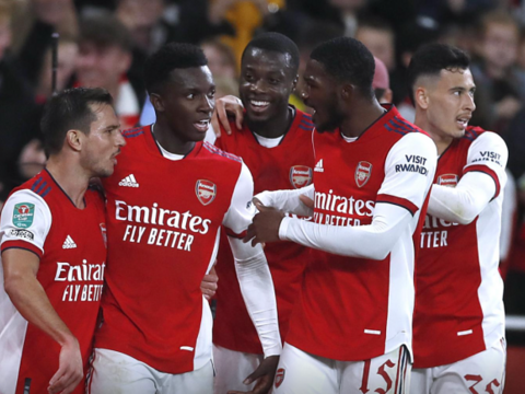 Arsenal vào tứ kết Cup Liên đoàn