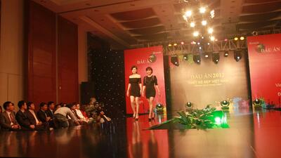 24302308_504637716601829_1454358528810930641_o