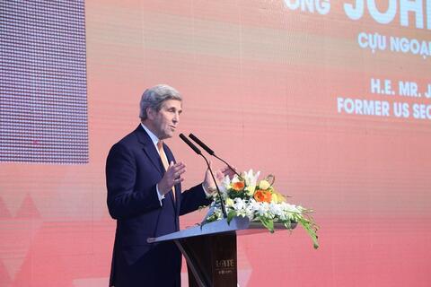 Diễn đàn Kinh tế Việt Nam 2018