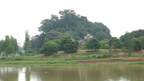Du lịch Hà Nam - Núi Ngọc (xã Ngọc Sơn, huyện Kim Bảng)