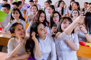 Học làm người có ích: Thiết thực, ý nghĩa