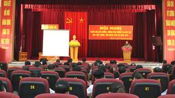Triển khai nhiệm vụ, bồi dưỡng và hướng dẫn diễn tập khu vực phòng thủ huyện năm 2018