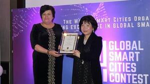 Người Việt Nam đầu tiên nhận giải thưởng về “Quốc gia thông minh”
