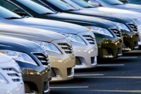 Người thu nhập trung bình khá sẽ mua được ô tô?