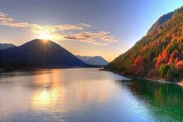 Diễn Đàn Tăng Kinh Tế 2014 - Trưởng Xanh và Tái Cơ Cấu Việt Nam