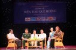 Chương trình: "Giao lưu biểu diễn nghệ thuật: Hướng về biển đảo quê hương" VTC