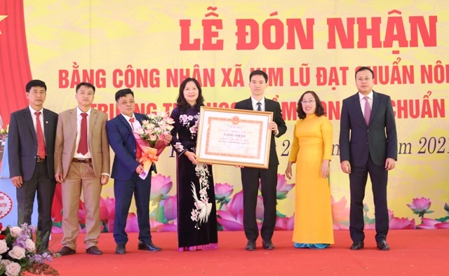 Kim Lũ vượt khó hoàn thành nhiệm vụ xây dựng nông thôn mới Kim Lũ vượt khó hoàn thành nhiệm vụ xây dựng nông thôn mới