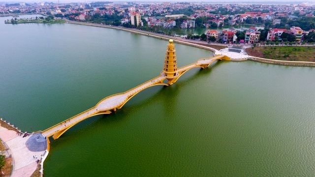 Cầu đi bộ ở Phú Thọ