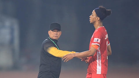 Tin tức bóng đá Việt Nam ngày 24/1: Hà Nội thua ngược Becamex Bình Dương trên sân nhà