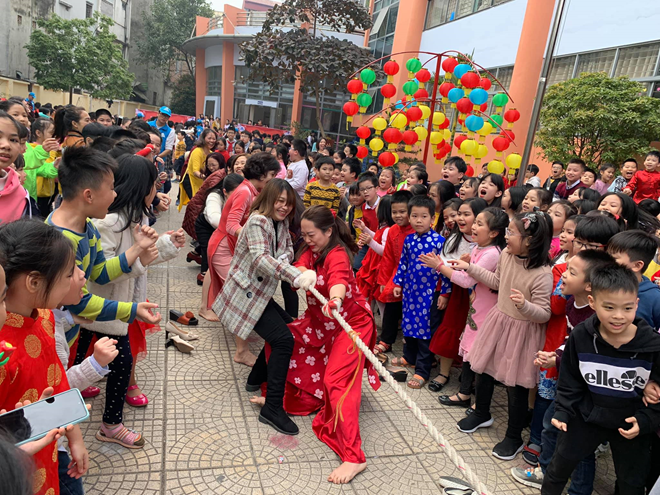 “Lễ hội bánh chưng” chào Xuân Tân Sửu 2021 của cô trò Tiểu học Đại Yên