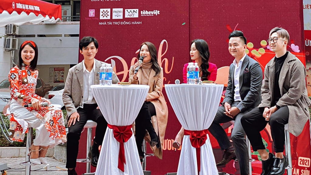 talkshow “Tết về “Ngoại” thương” với sự tham gia của nhiều người nổi tiếng 