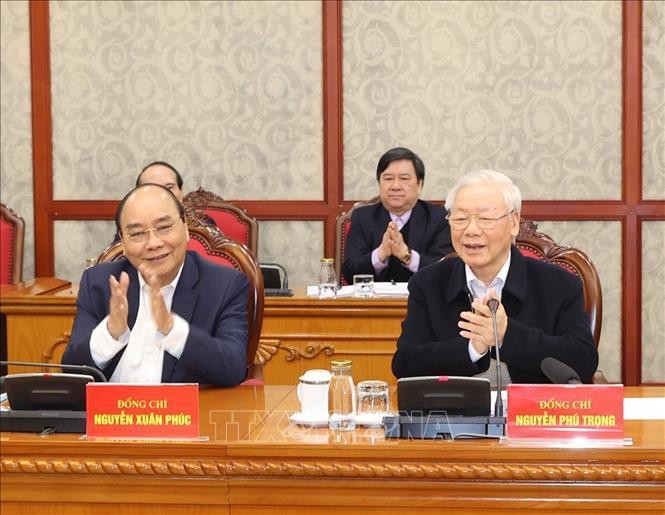  Tổng Bí thư, Chủ tịch nước Nguyễn Phú Trọng và Thủ tướng Nguyễn Xuân Phúc tại phiên họp.