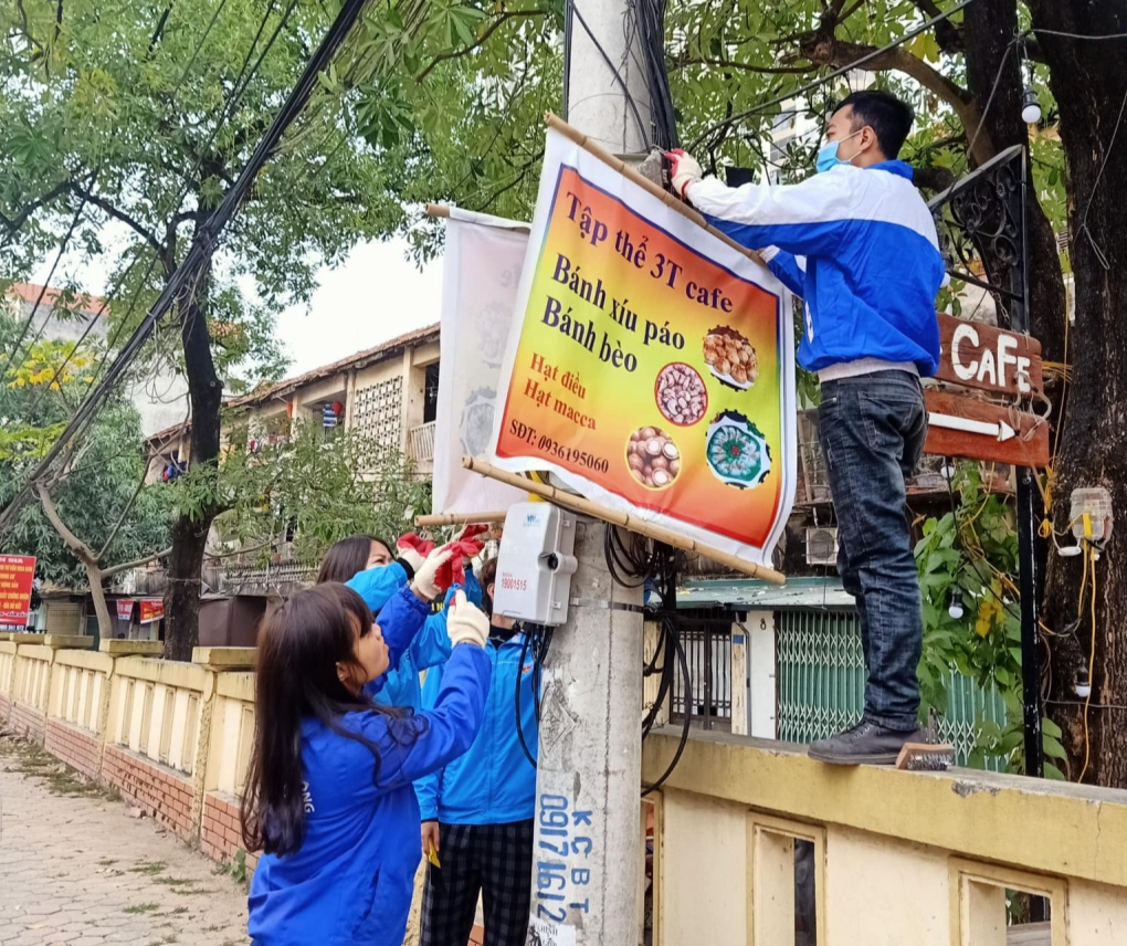 Hoạt động này cũng giáo dục cho đoàn viên, thanh niên ý thức bảo vệ môi trường 