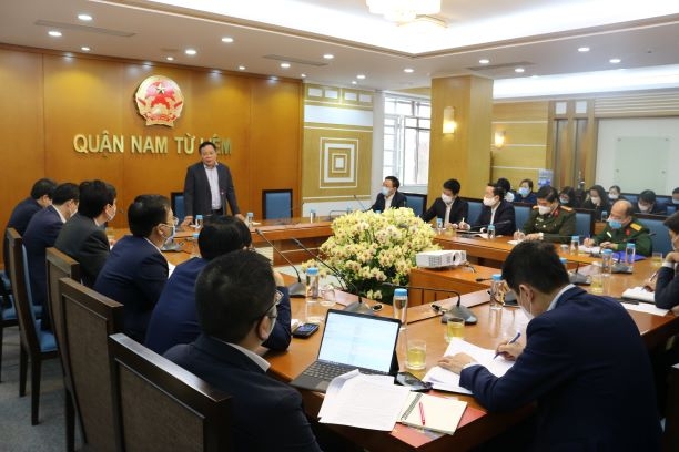 Phó Bí thư Thành ủy Nguyễn Văn Phong kiểm tra công tác phòng, chống dịch tại quận Nam Từ Liêm