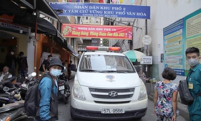 Tin tức trong ngày 4/2: Phong tỏa một quán cà phê trên phố Bùi Viện