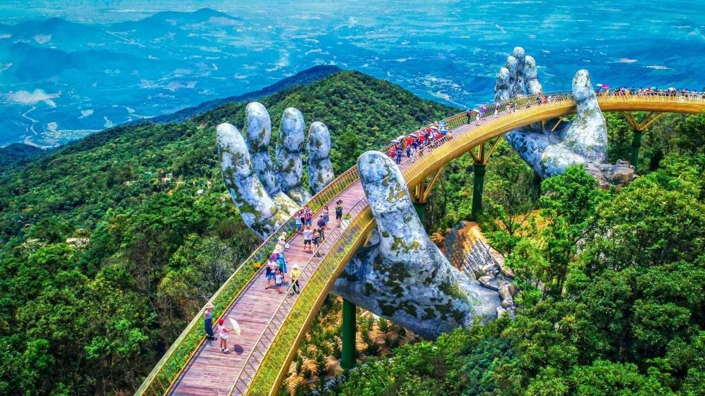 Cầu Vàng -Sun World Ba Na Hills