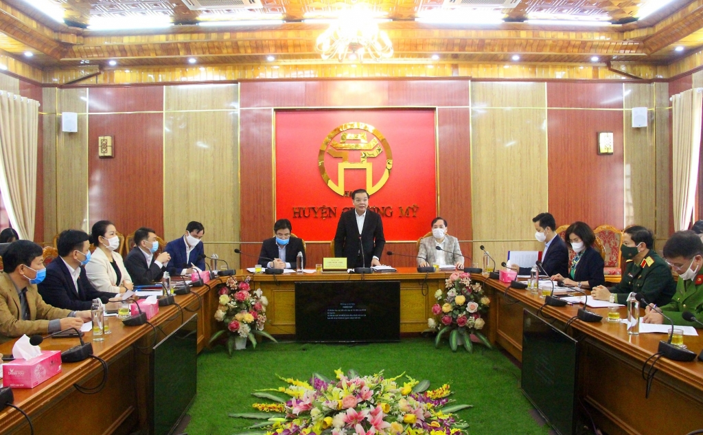 Chủ tịch UBND TP Chu Ngọc Anh phát biểu tại buổi kiểm tra công tác phòng chống dịch Covid-19 tại huyện Thanh Oai