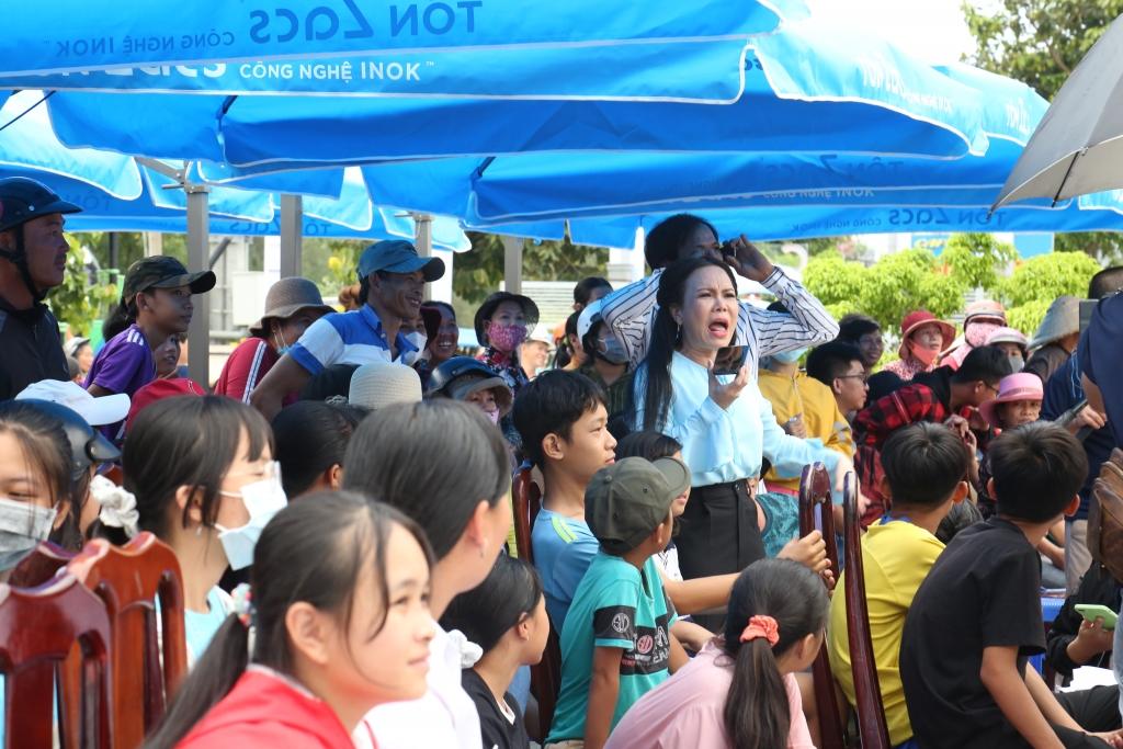 MC Việt Hương MC Việt Hương