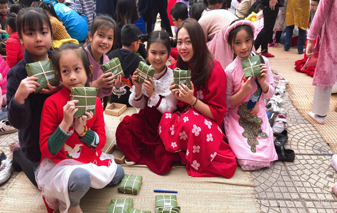 “Lễ hội bánh chưng” chào Xuân Tân Sửu 2021 của cô trò Tiểu học Đại Yên