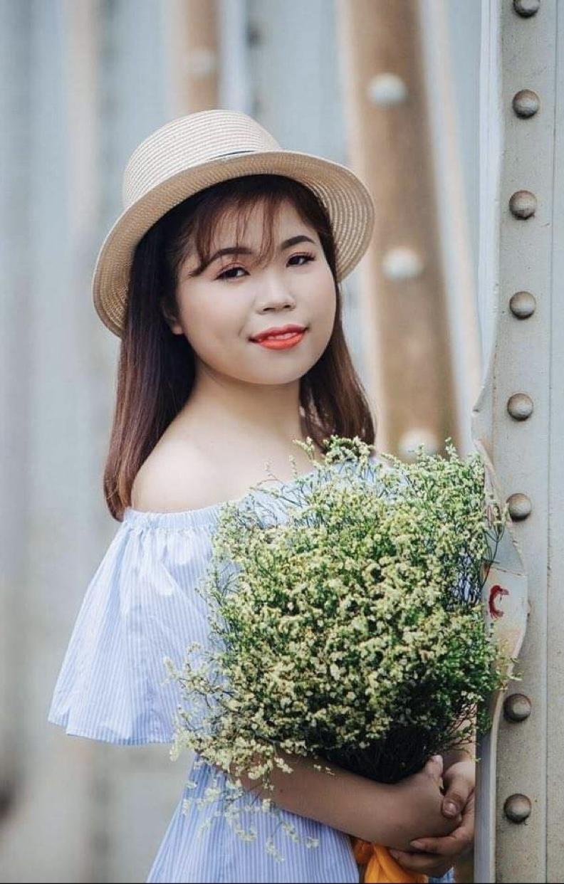 Cô Lê Thị Kim Oanh