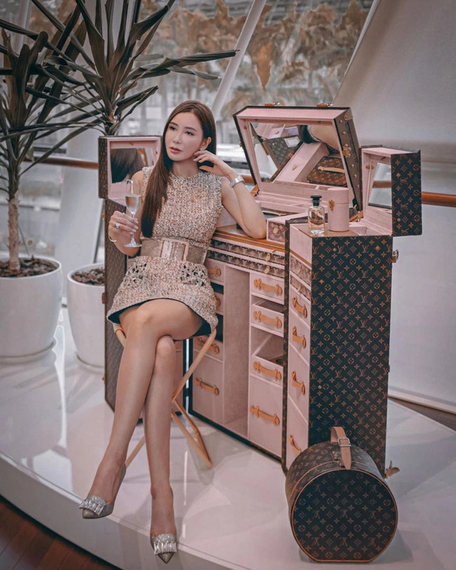 Bà hoàng Hermes chi tiền mua túi Louis Vuitton về để lấp chỗ trống trong tủ và làm 1 chuyện khiến hội nghiện nhà choáng váng - Ảnh 10.