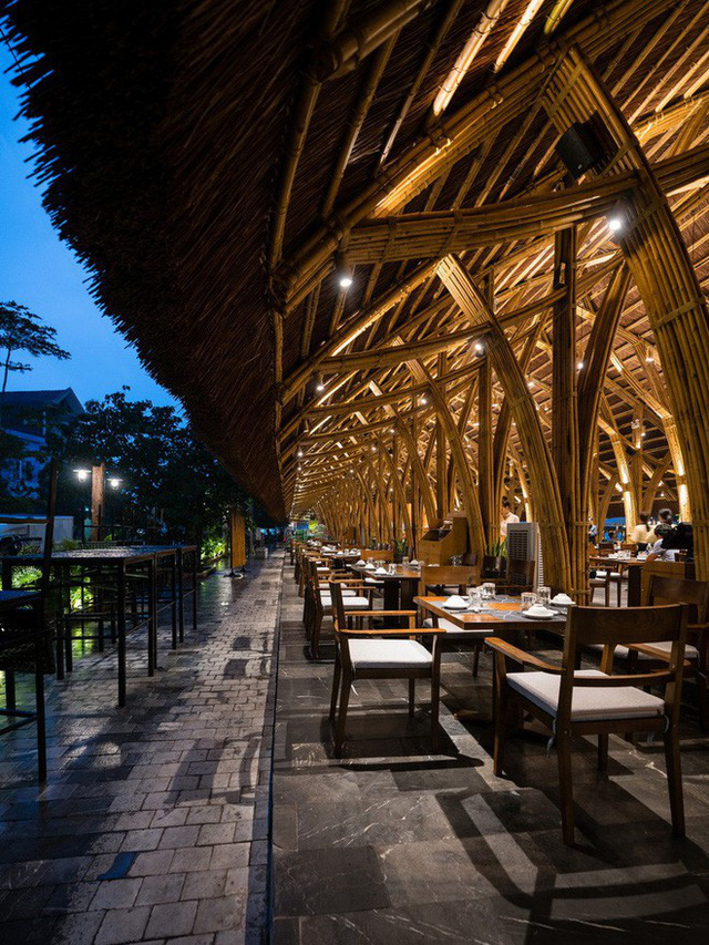 Chiêm ngưỡng vẻ đẹp của nhà hàng làm bằng tre tại Quảng Bình trên báo ngoại - Ảnh 6.