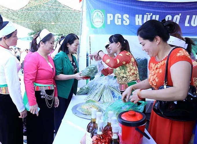 ngay hoi phu nu khoi nghiep lan dau tien duoc to chuc o quy mo quoc gia